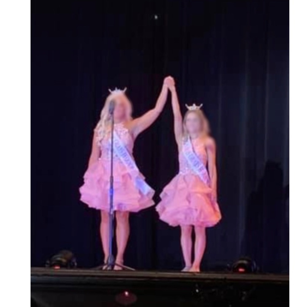 Sassy, pink, confection dress! Prom or pageant! - Picture 4 of 7